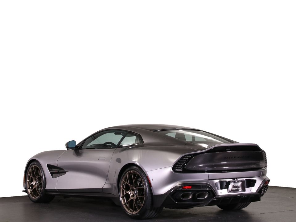 2025 Aston Martin Vanquish
