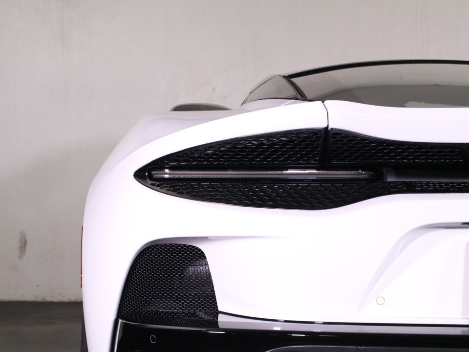 2025 McLaren GTS