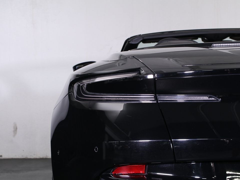 2020 Aston Martin DB11
