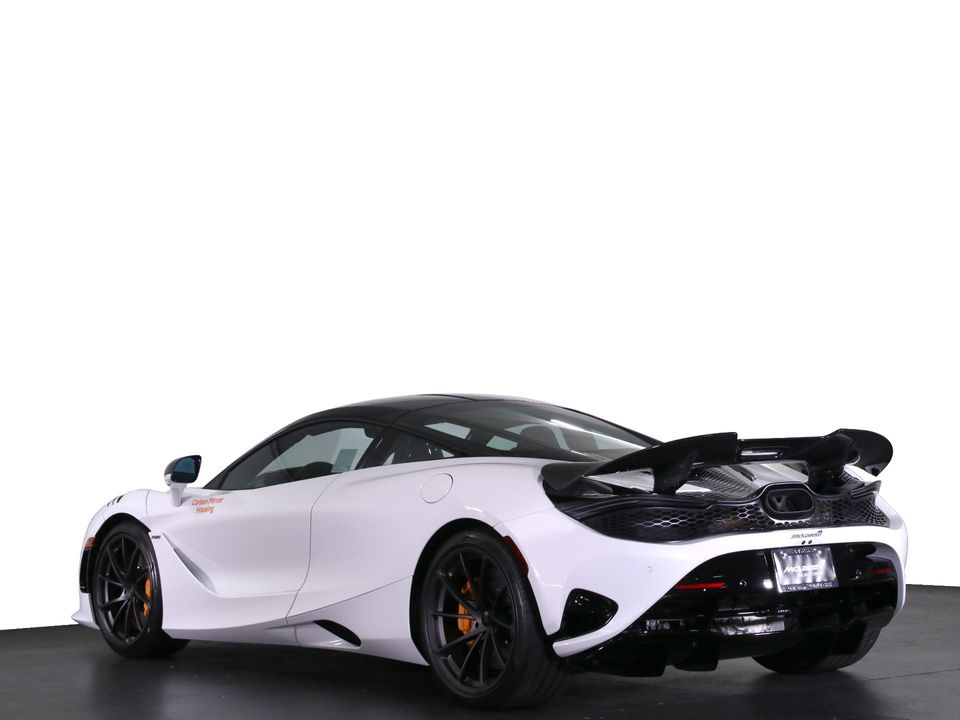 2025 McLaren 750S