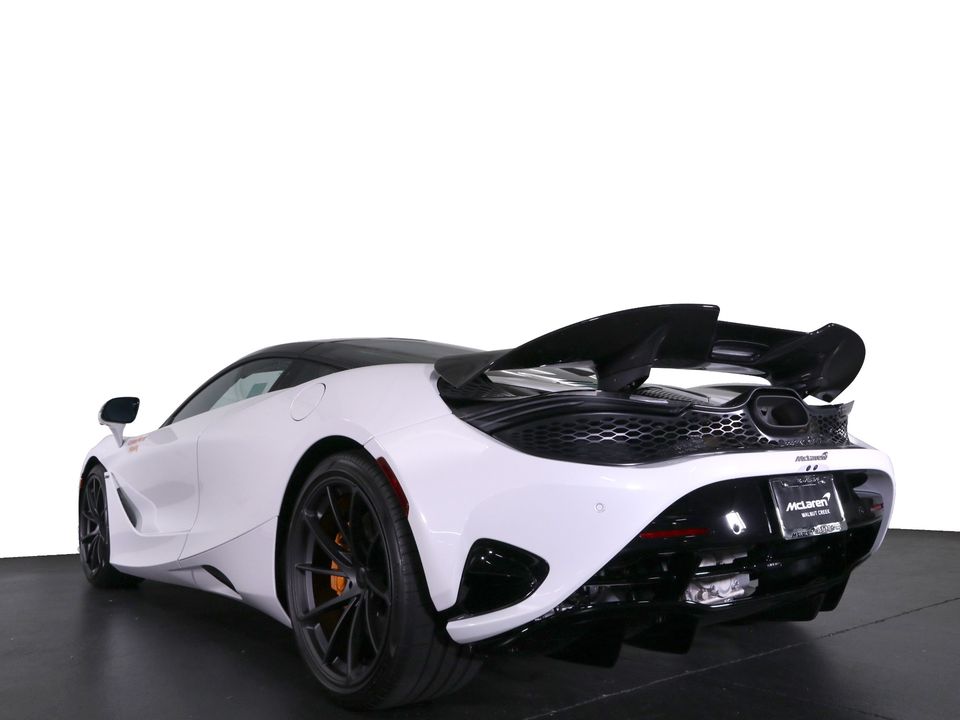 2025 McLaren 750S
