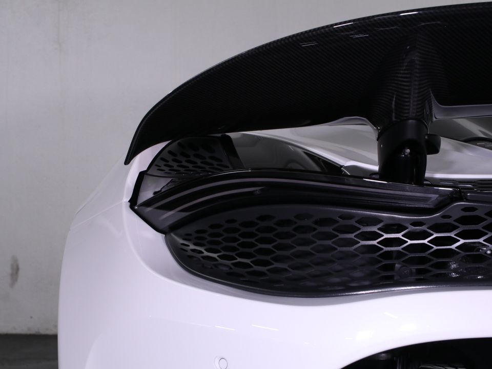 2025 McLaren 750S