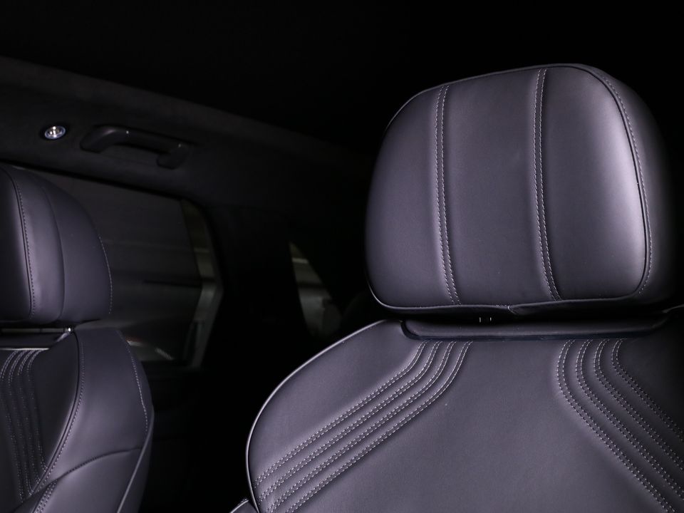2025 Bentley Bentayga