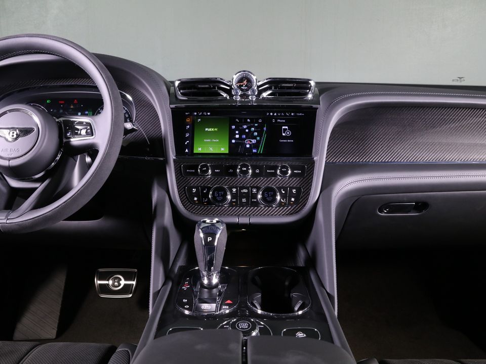 2025 Bentley Bentayga