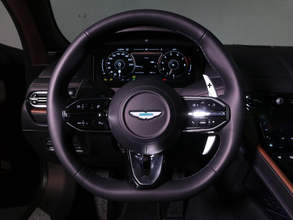 2025 Aston Martin DB12