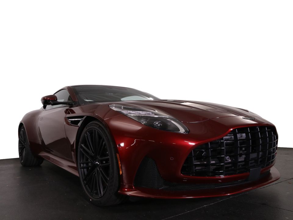 2025 Aston Martin DB12