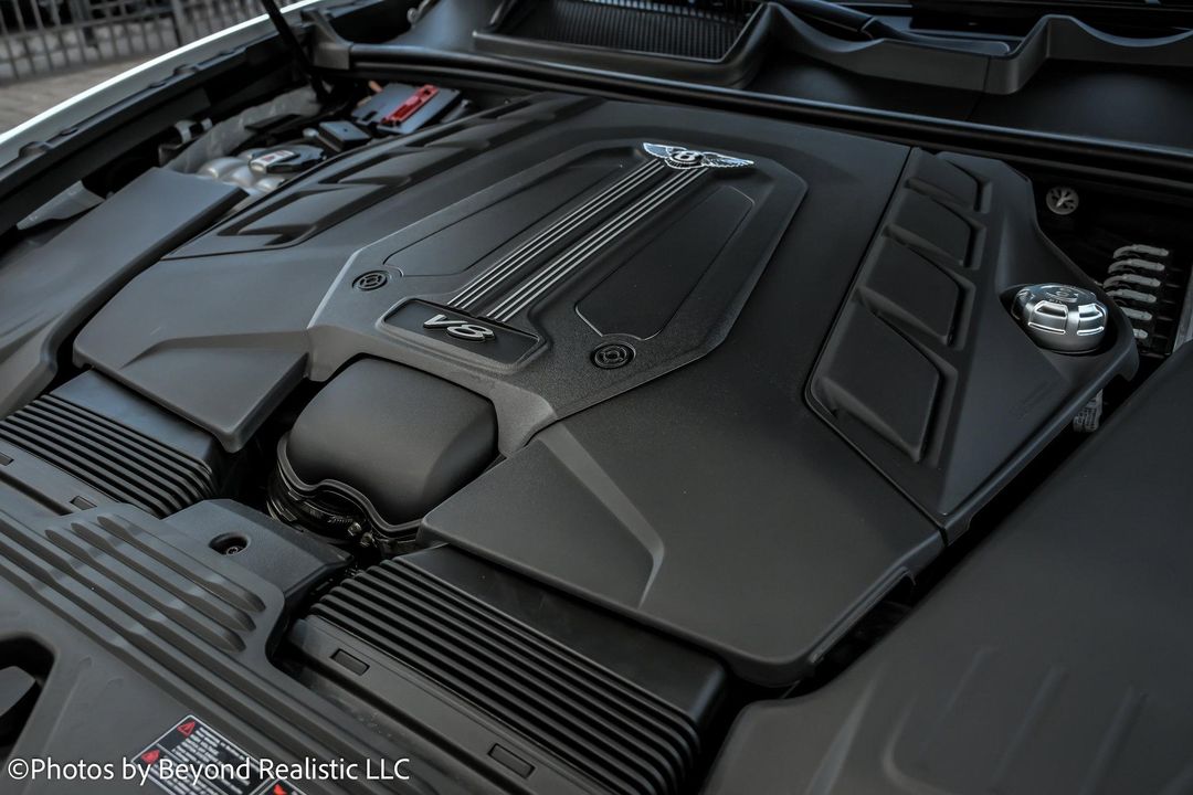 2024 Bentley Bentayga