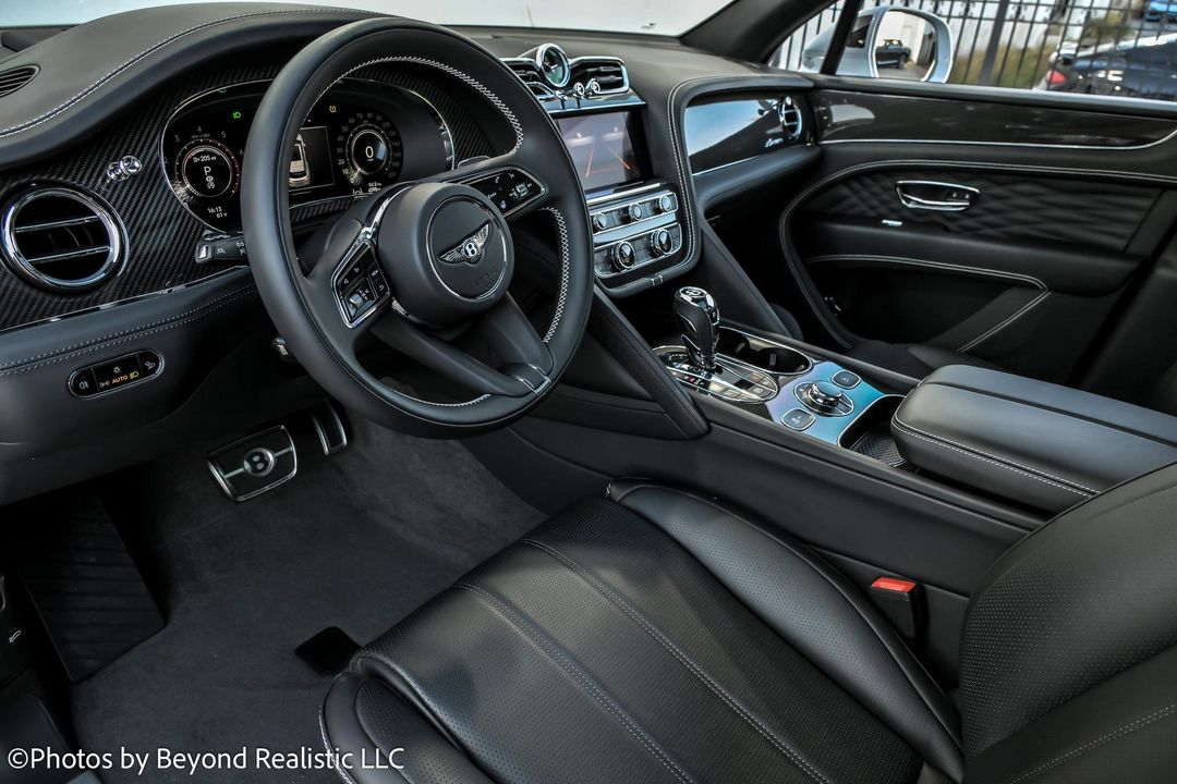 2024 Bentley Bentayga