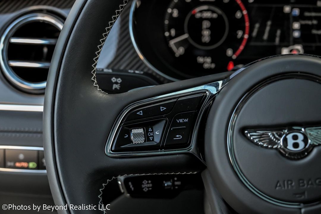 2024 Bentley Bentayga