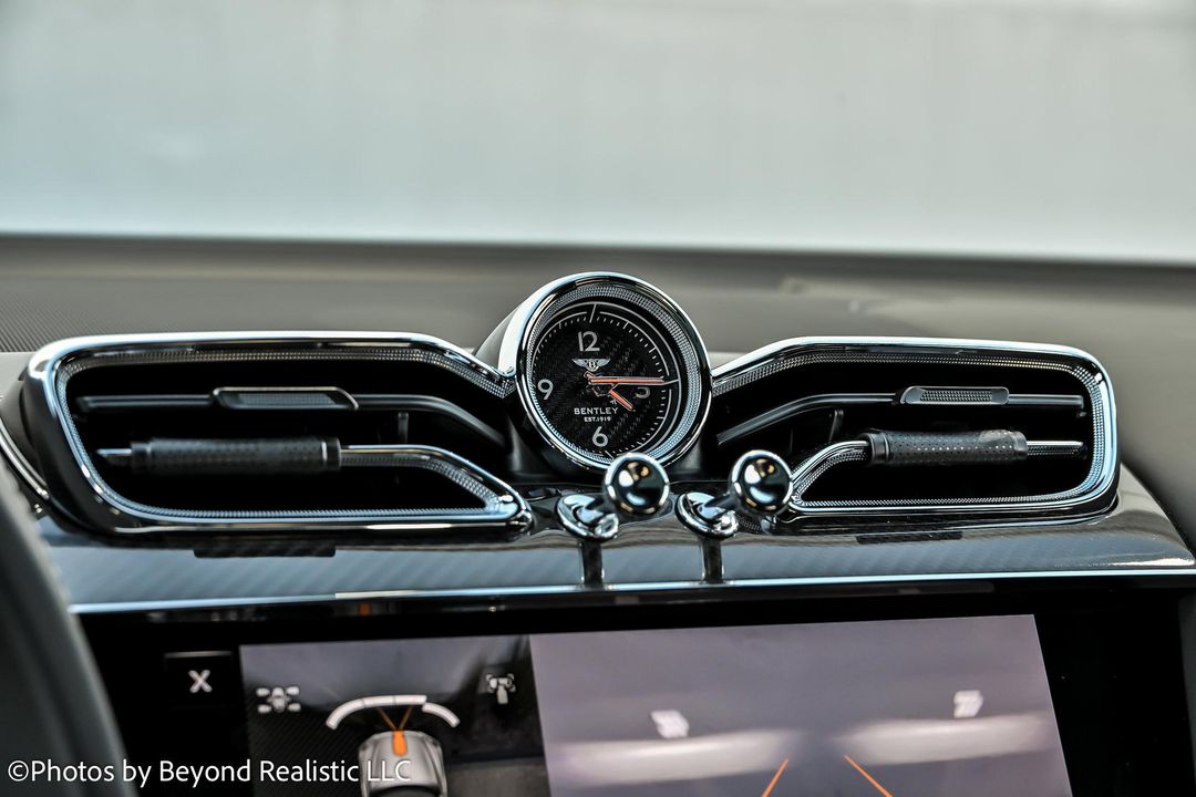 2024 Bentley Bentayga