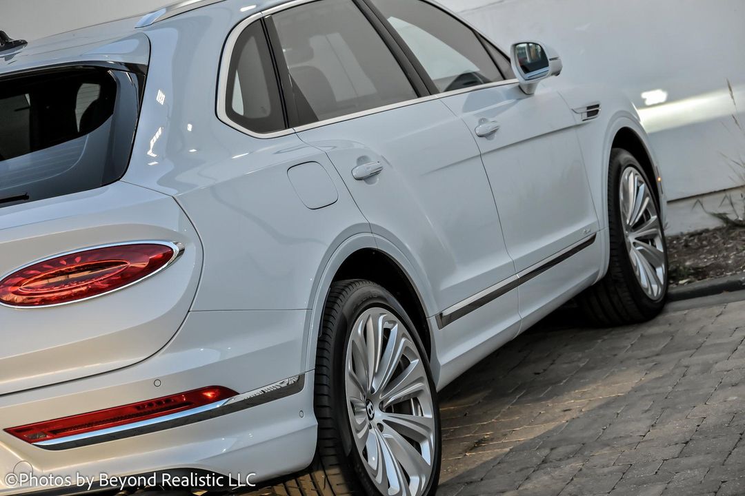 2024 Bentley Bentayga