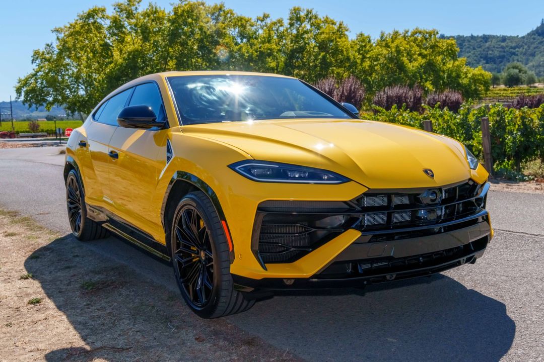 2025 Lamborghini Urus