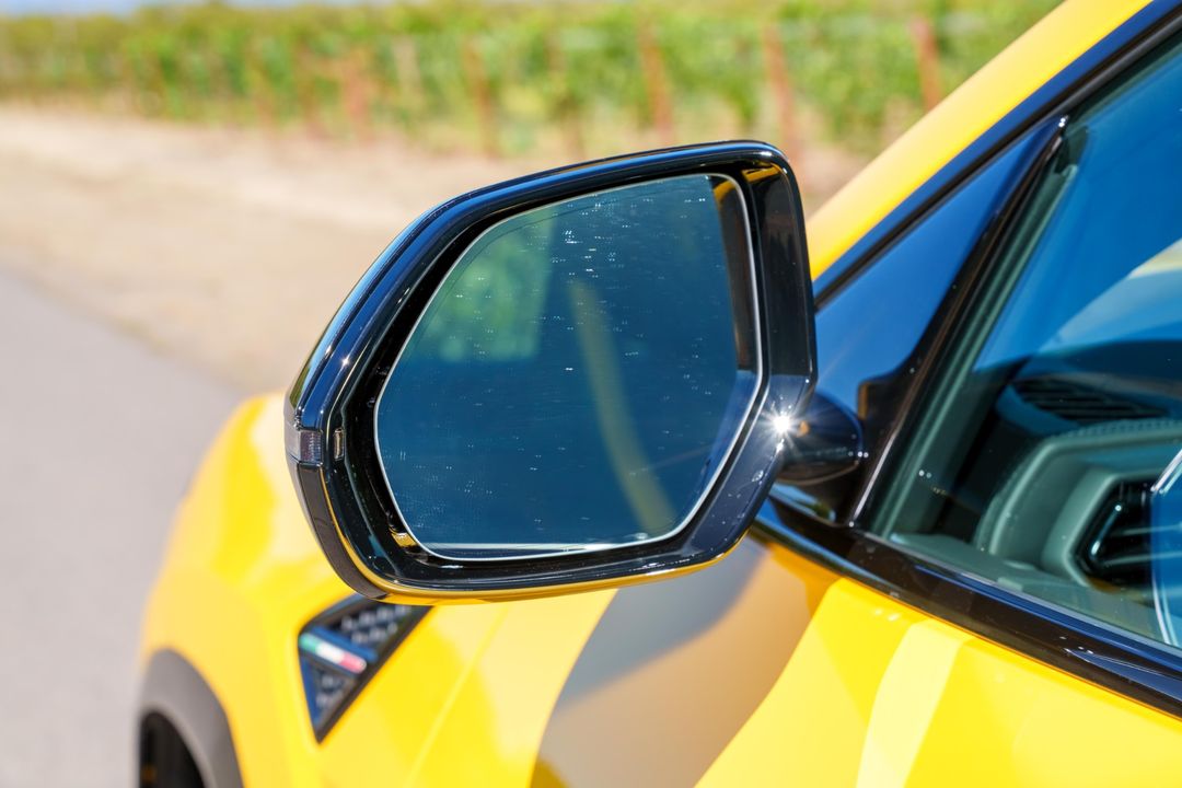 2025 Lamborghini Urus