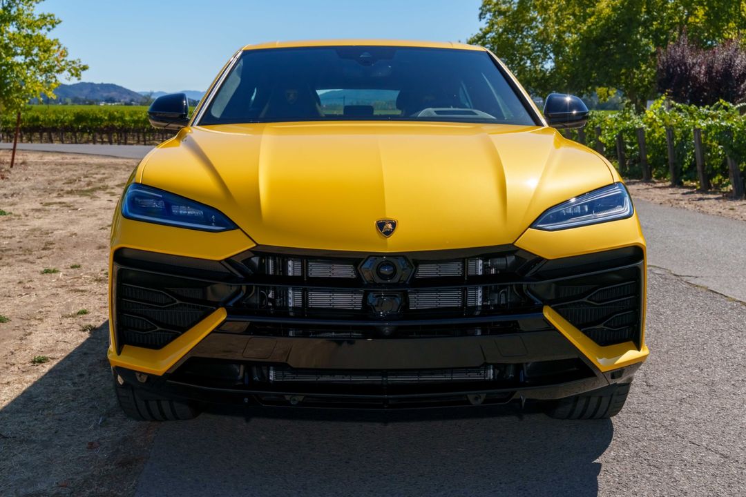 2025 Lamborghini Urus
