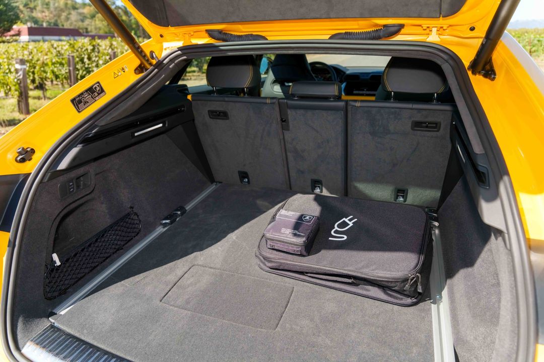 2025 Lamborghini Urus