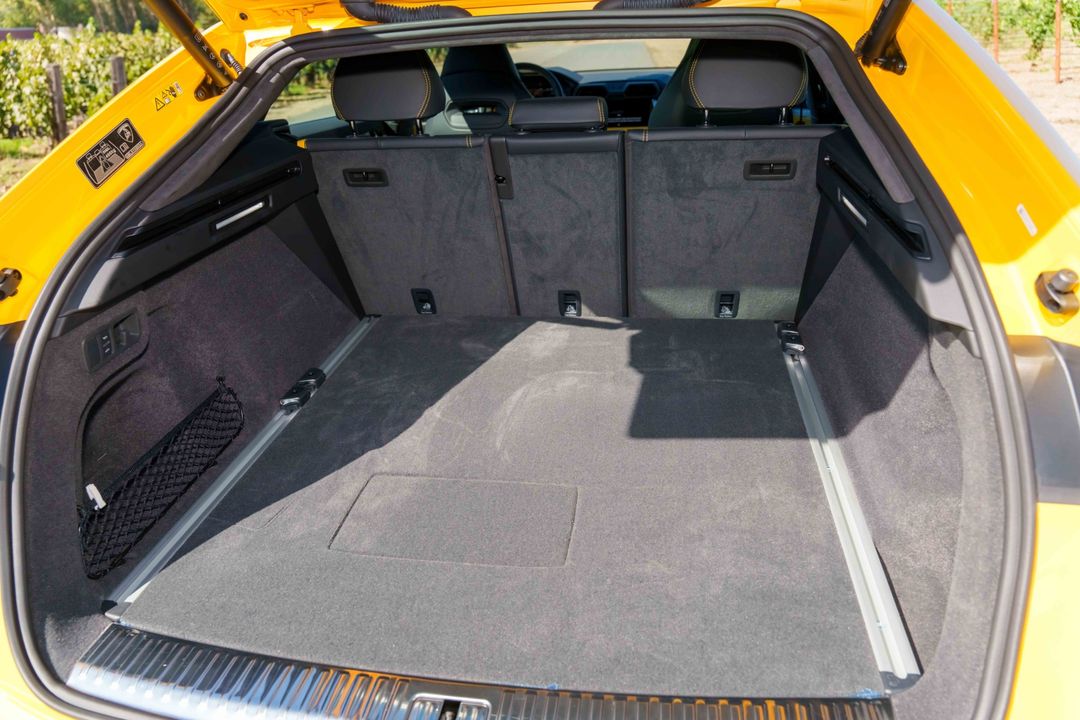 2025 Lamborghini Urus