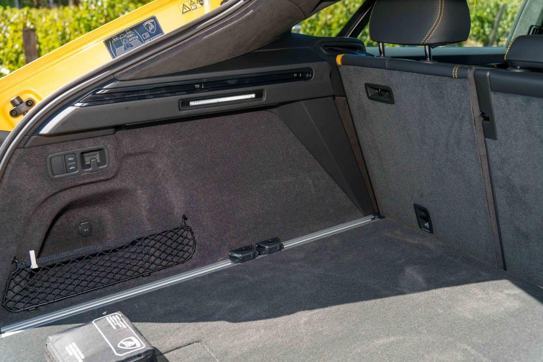 2025 Lamborghini Urus