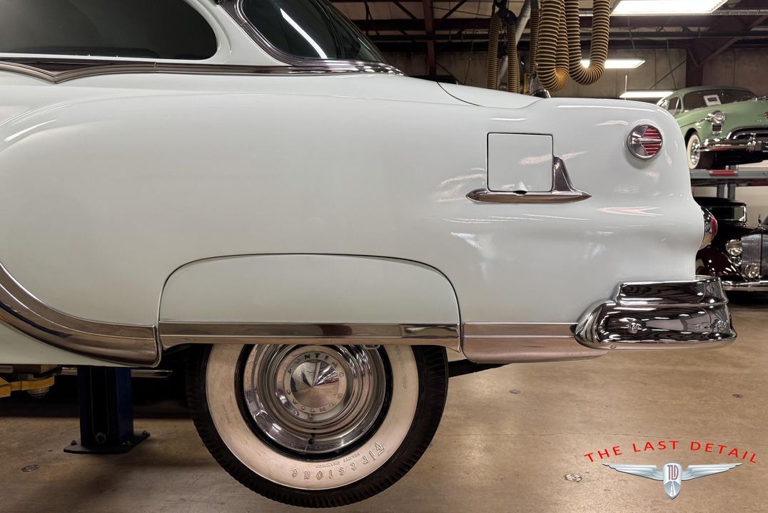 1954 Pontiac Chieftain