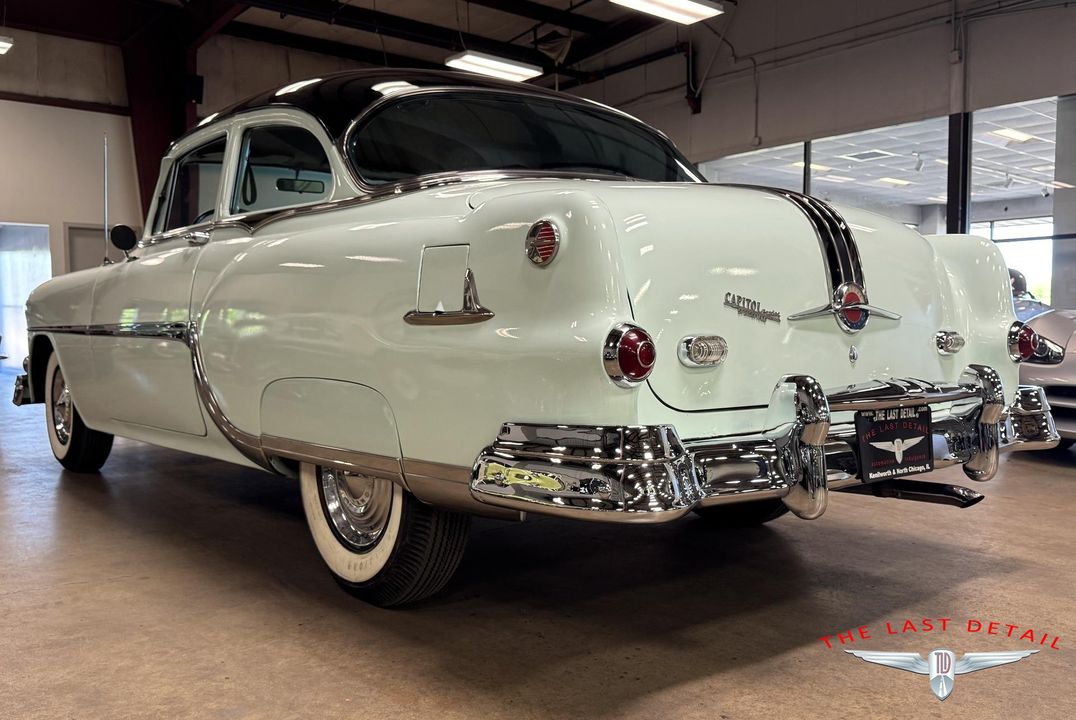 1954 Pontiac Chieftain