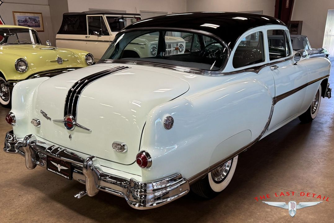 1954 Pontiac Chieftain