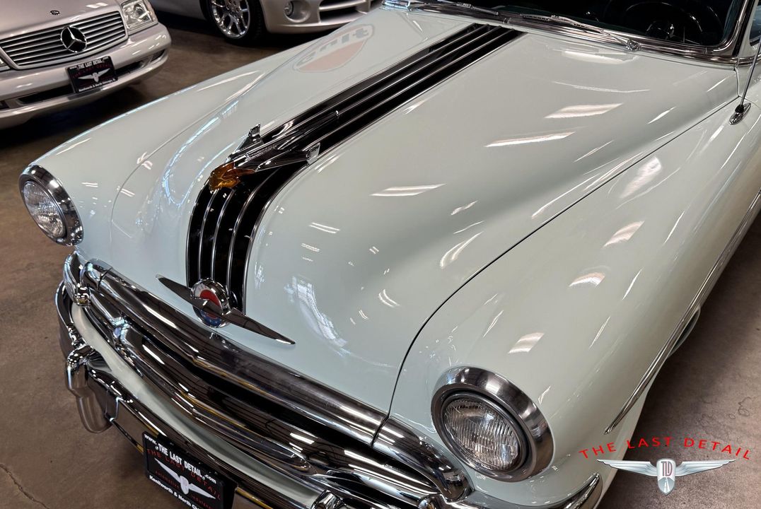 1954 Pontiac Chieftain