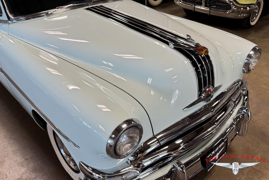 1954 Pontiac Chieftain