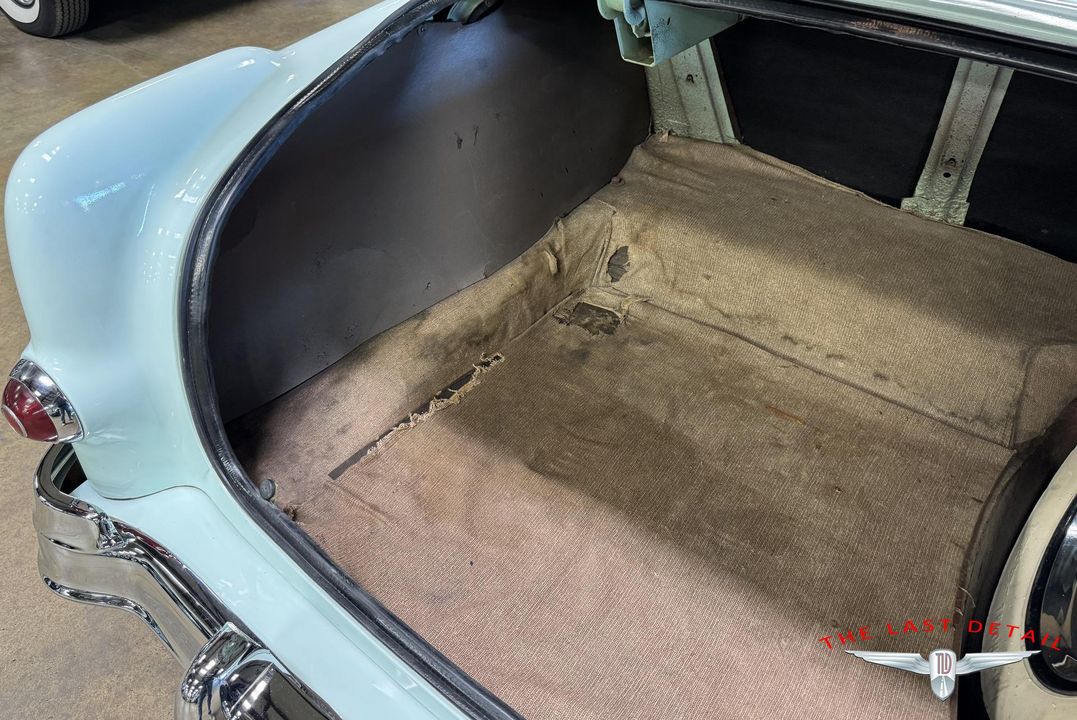 1954 Pontiac Chieftain
