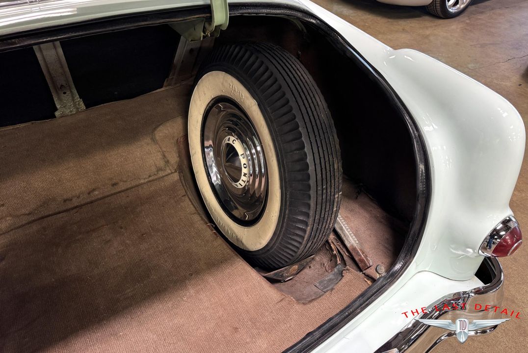 1954 Pontiac Chieftain