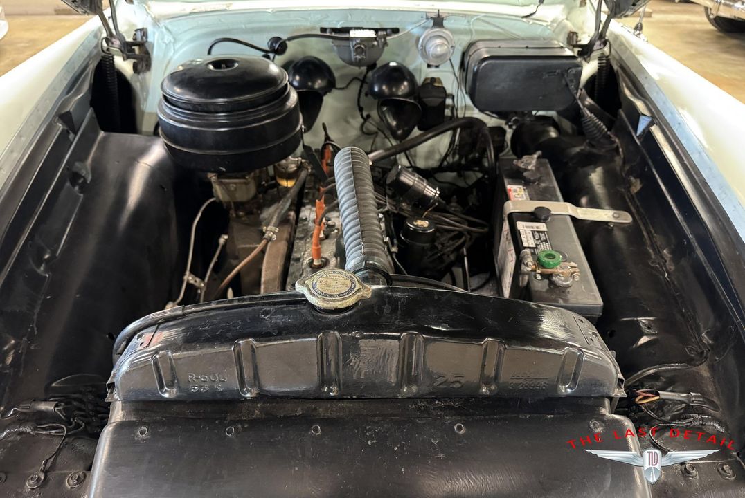 1954 Pontiac Chieftain