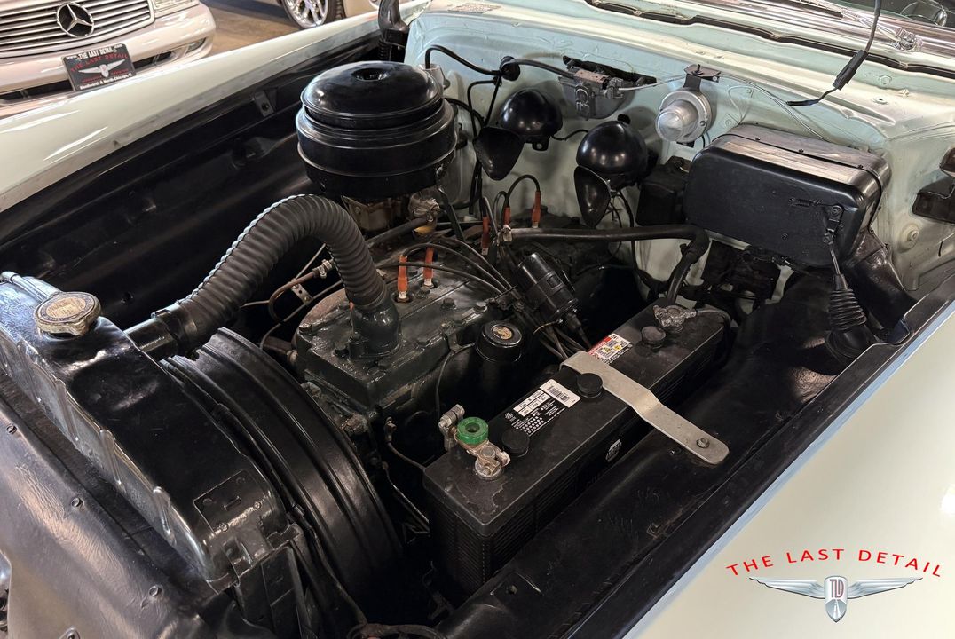 1954 Pontiac Chieftain