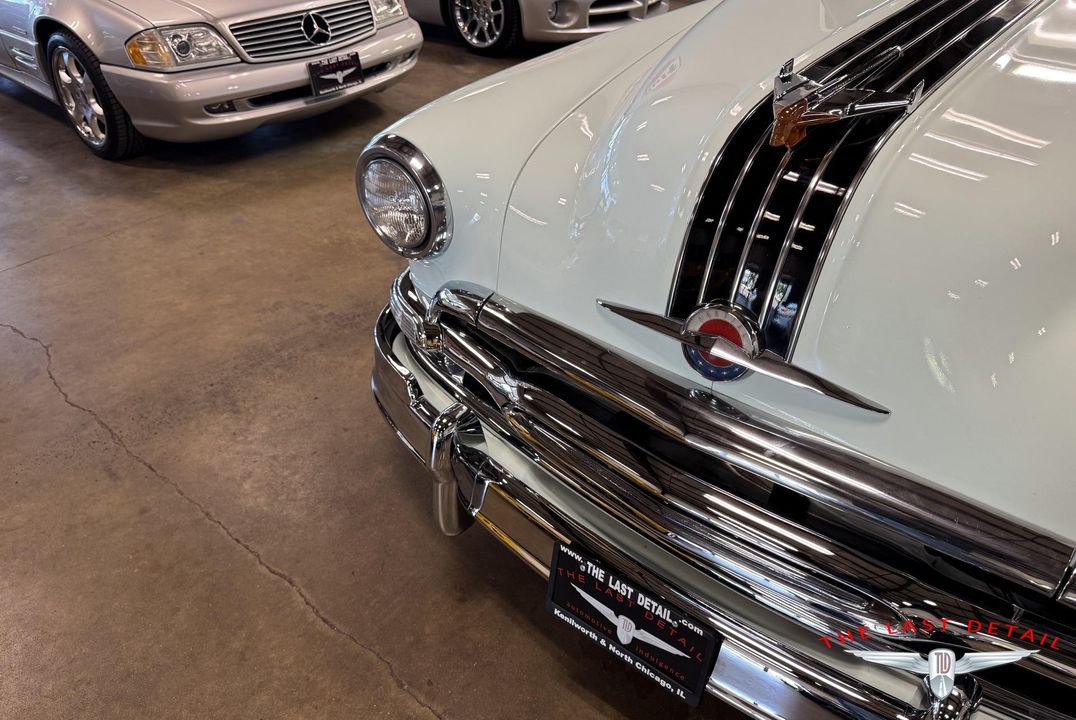 1954 Pontiac Chieftain