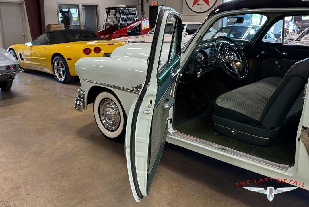 1954 Pontiac Chieftain
