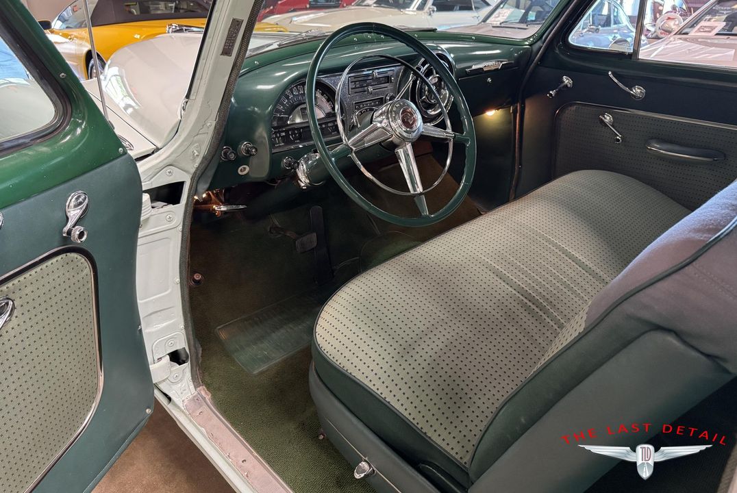 1954 Pontiac Chieftain