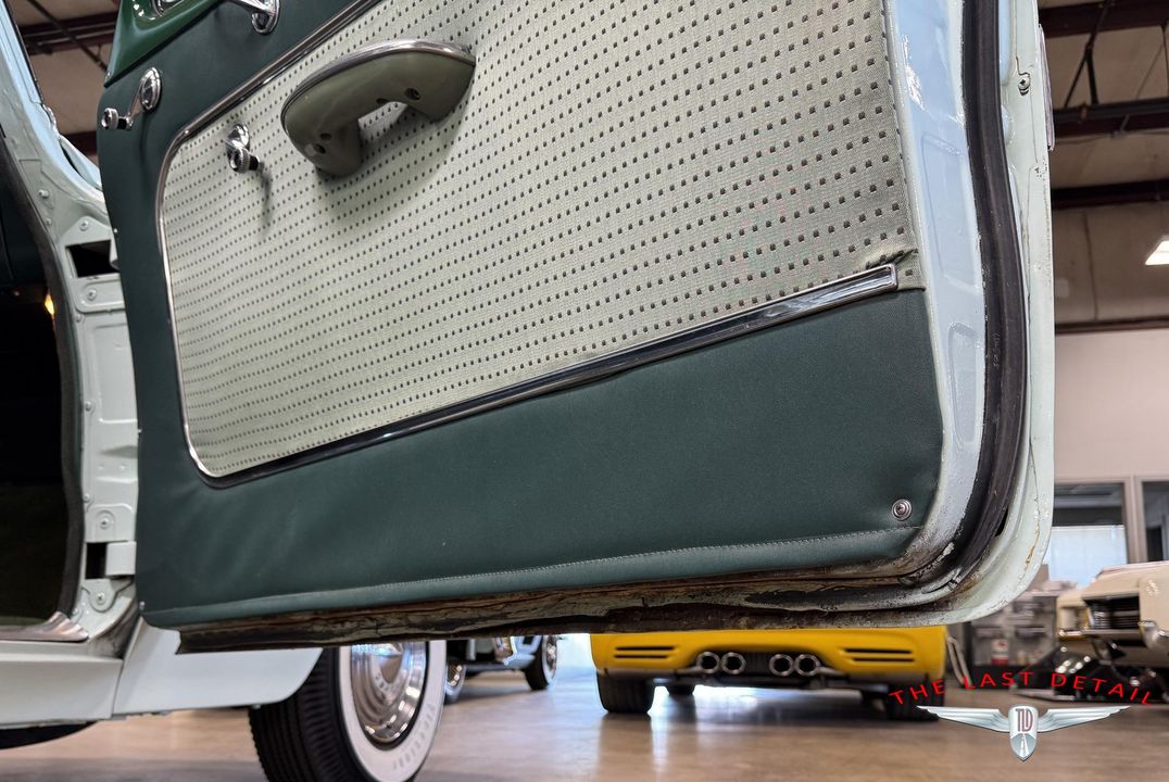 1954 Pontiac Chieftain