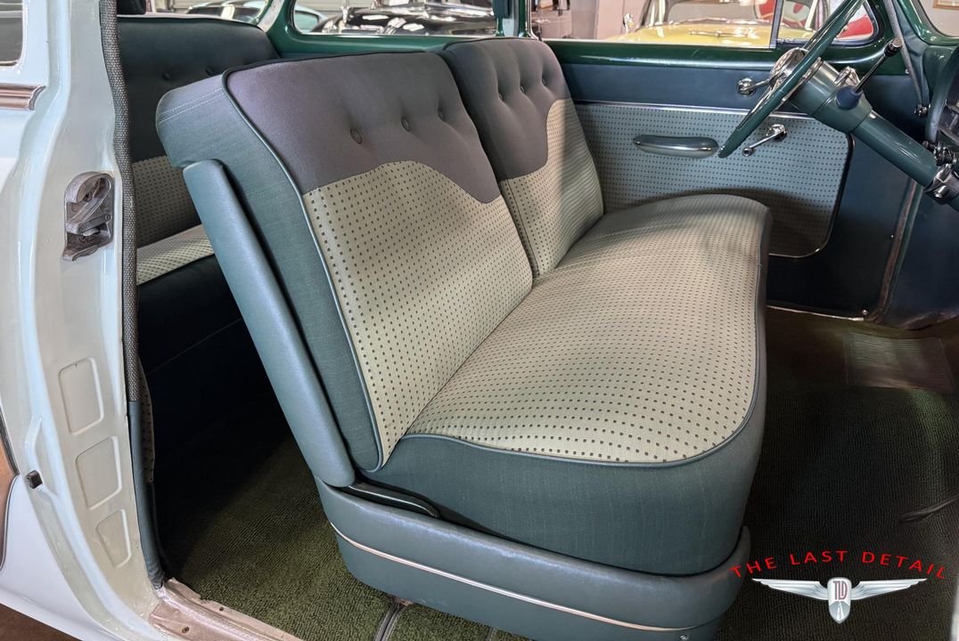 1954 Pontiac Chieftain