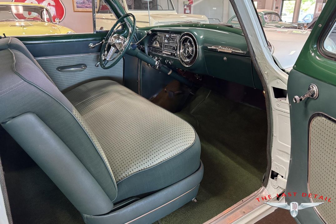 1954 Pontiac Chieftain