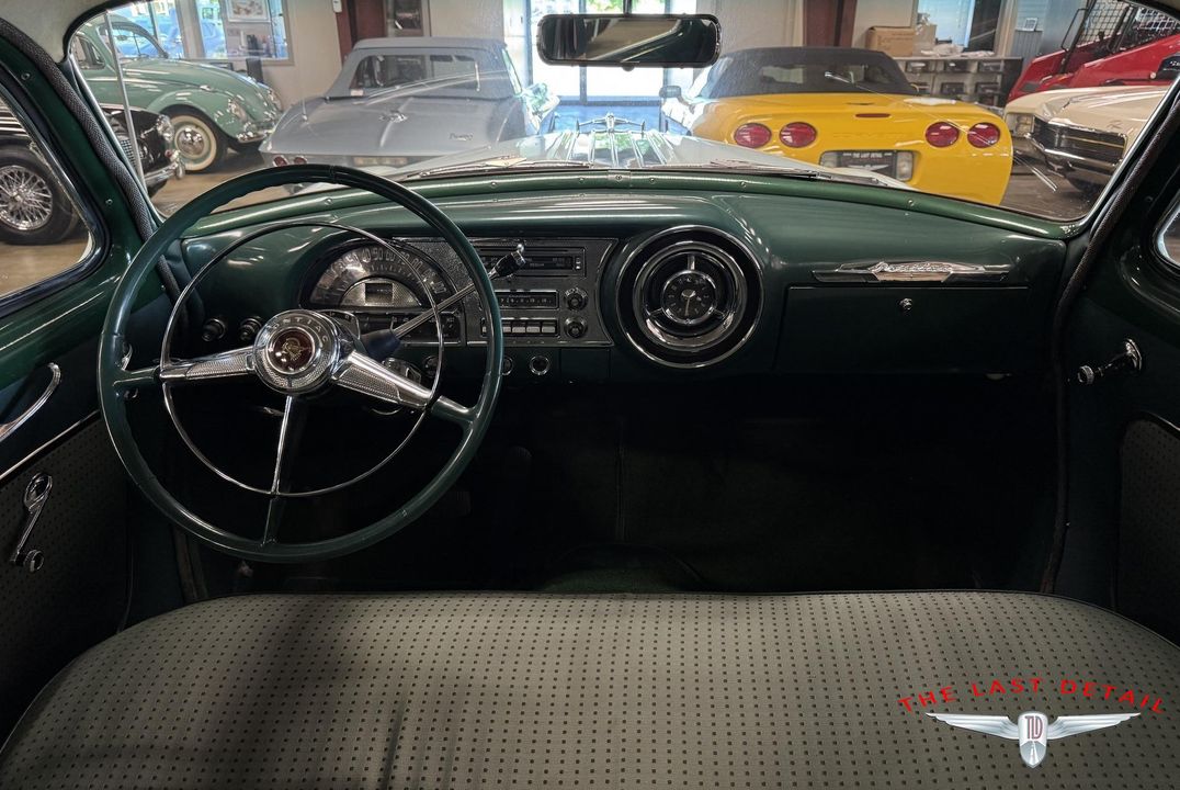 1954 Pontiac Chieftain