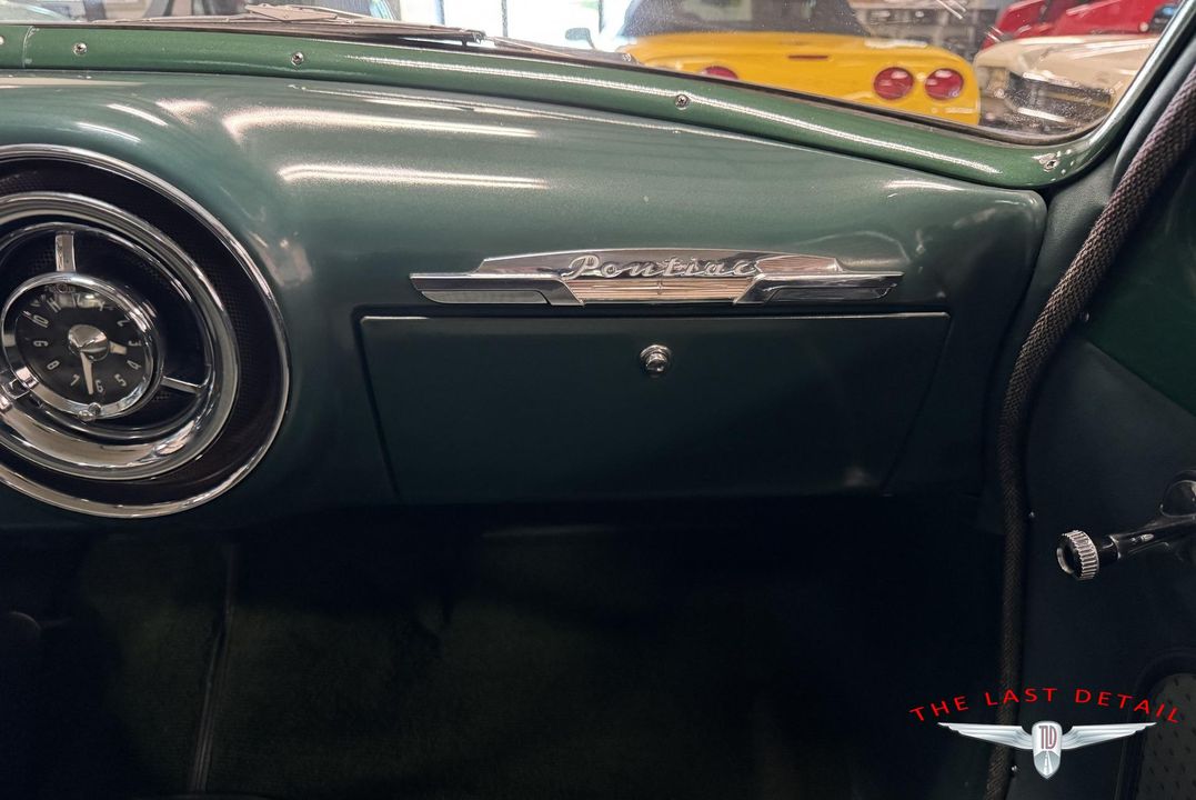 1954 Pontiac Chieftain
