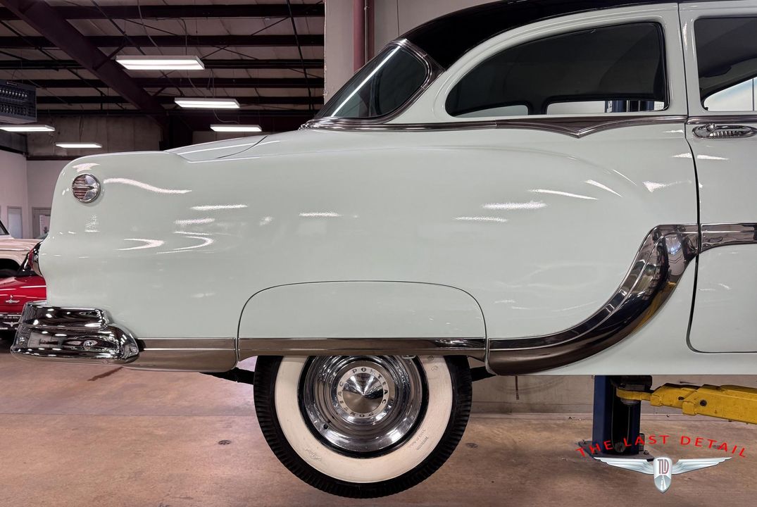 1954 Pontiac Chieftain