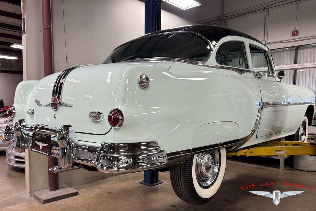 1954 Pontiac Chieftain