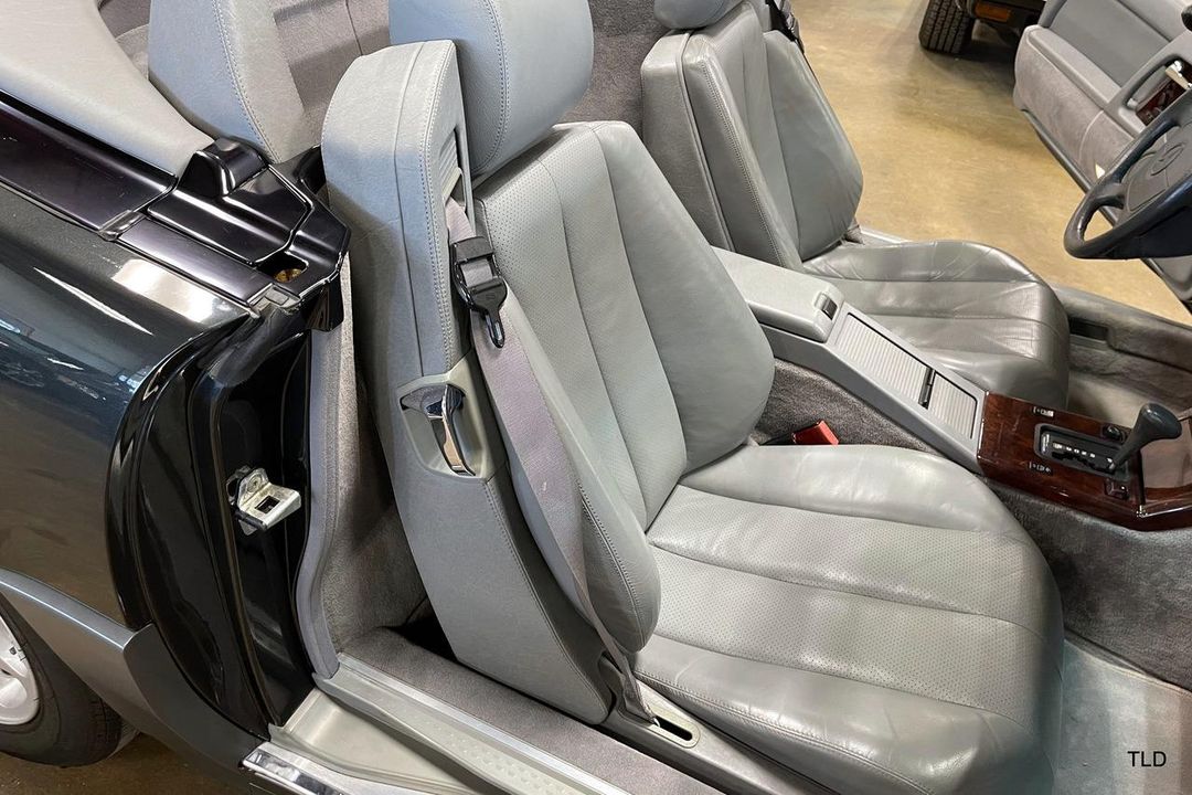 1993 Mercedes-Benz 500-Class