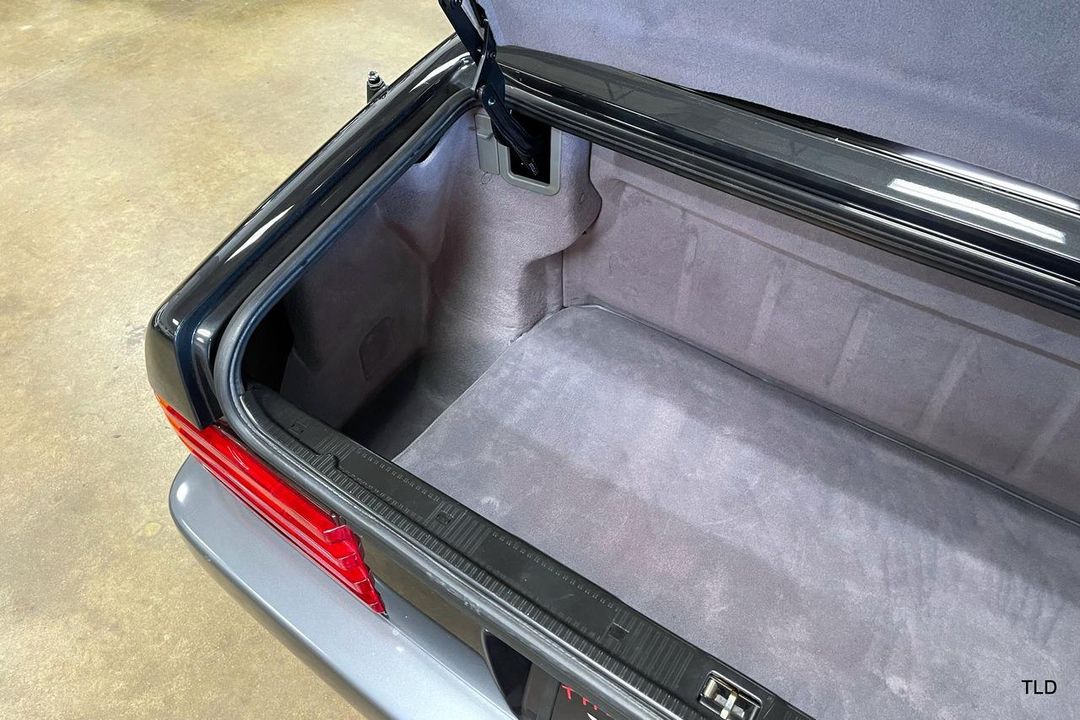 1993 Mercedes-Benz 500-Class