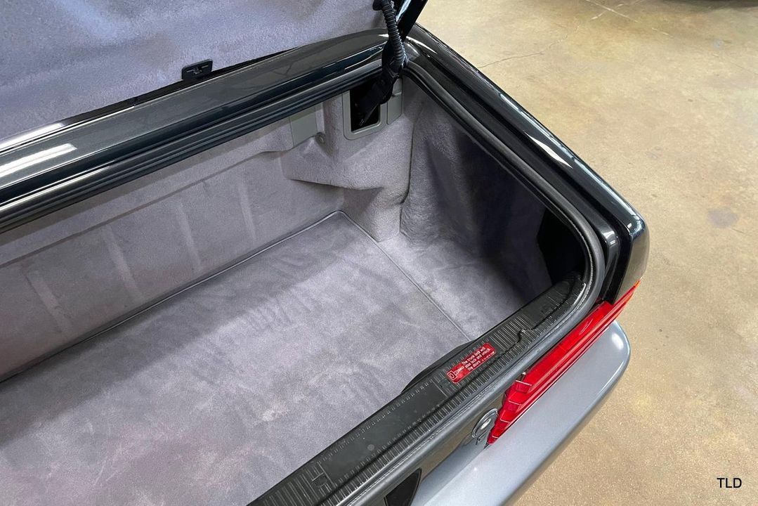 1993 Mercedes-Benz 500-Class