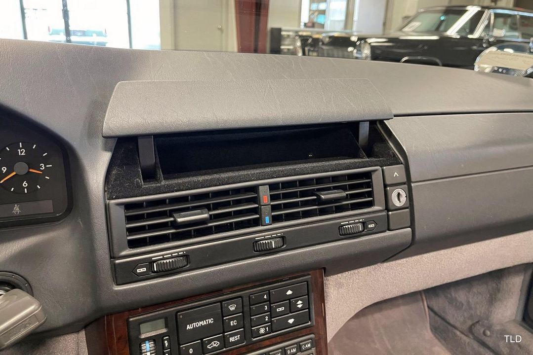 1993 Mercedes-Benz 500-Class