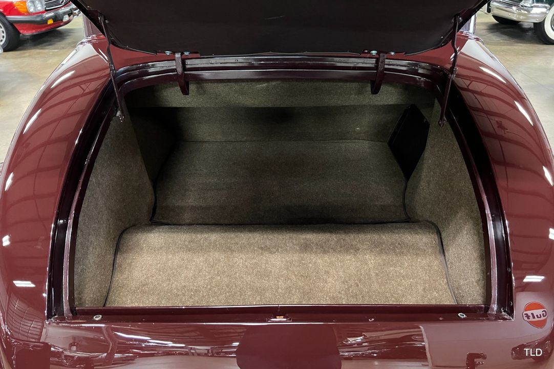 1934 Packard Super Eight