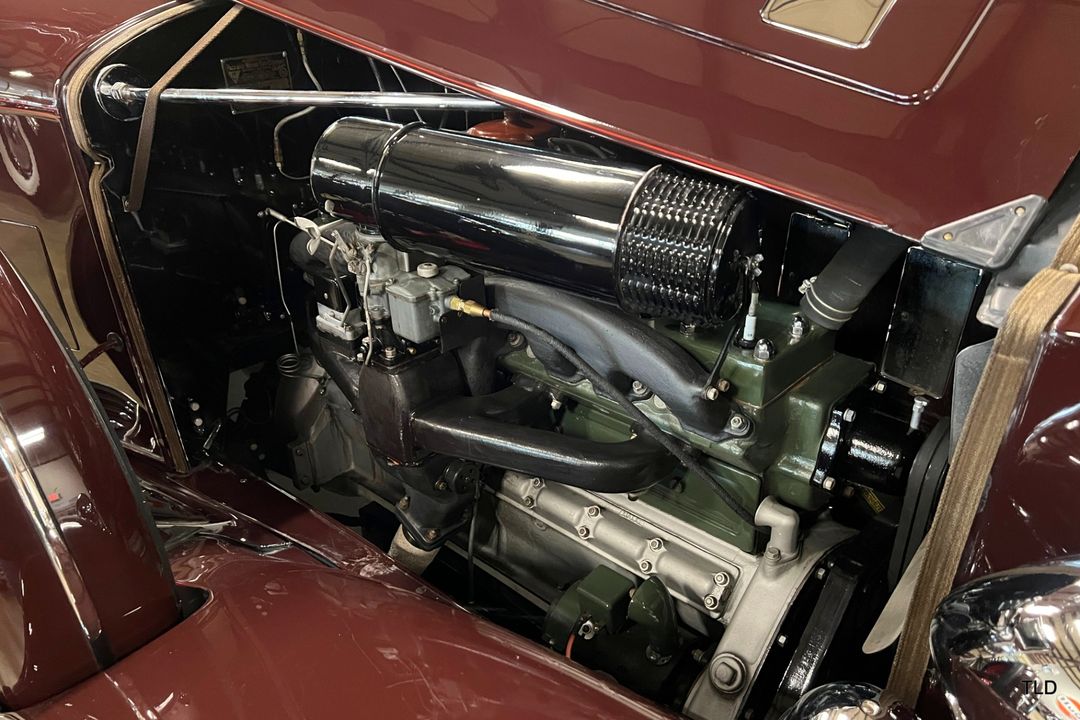 1934 Packard Super Eight