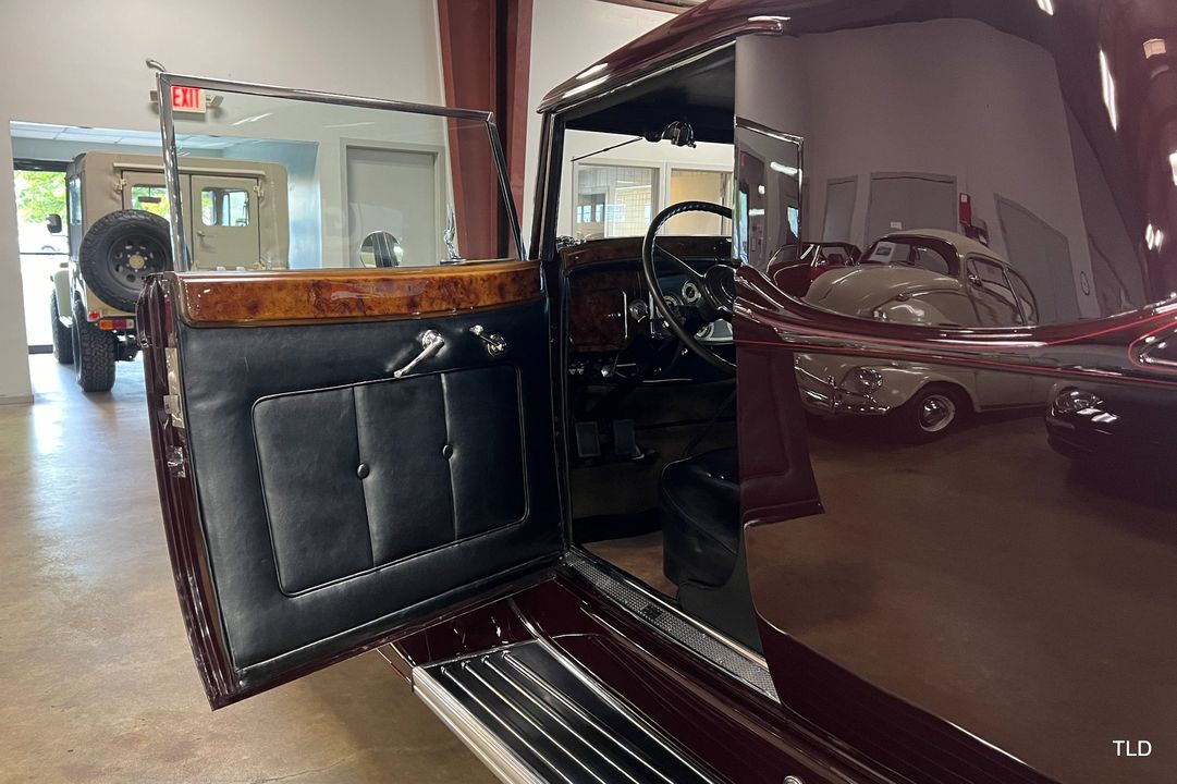 1934 Packard Super Eight