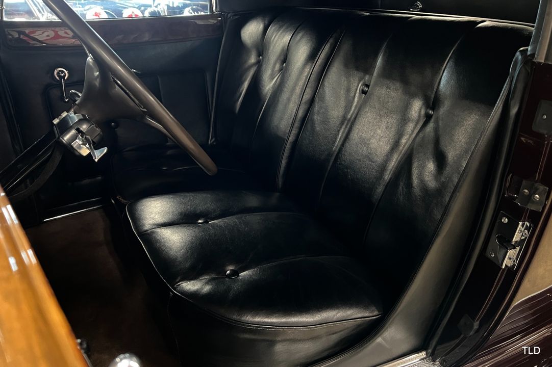 1934 Packard Super Eight