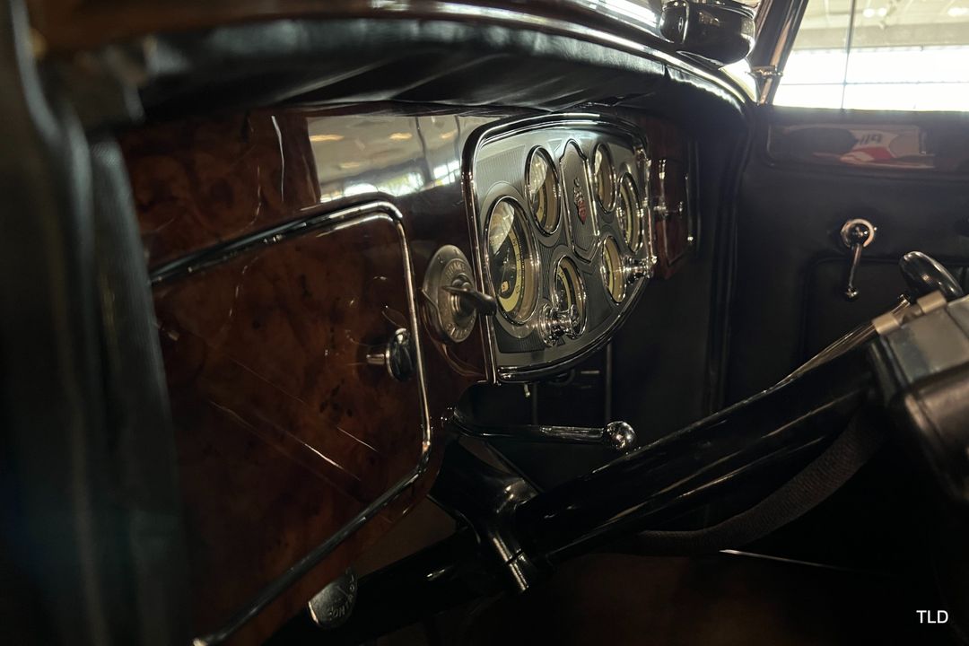 1934 Packard Super Eight