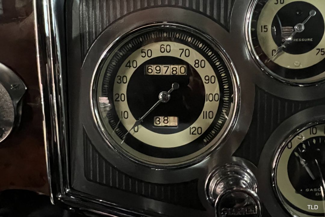 1934 Packard Super Eight